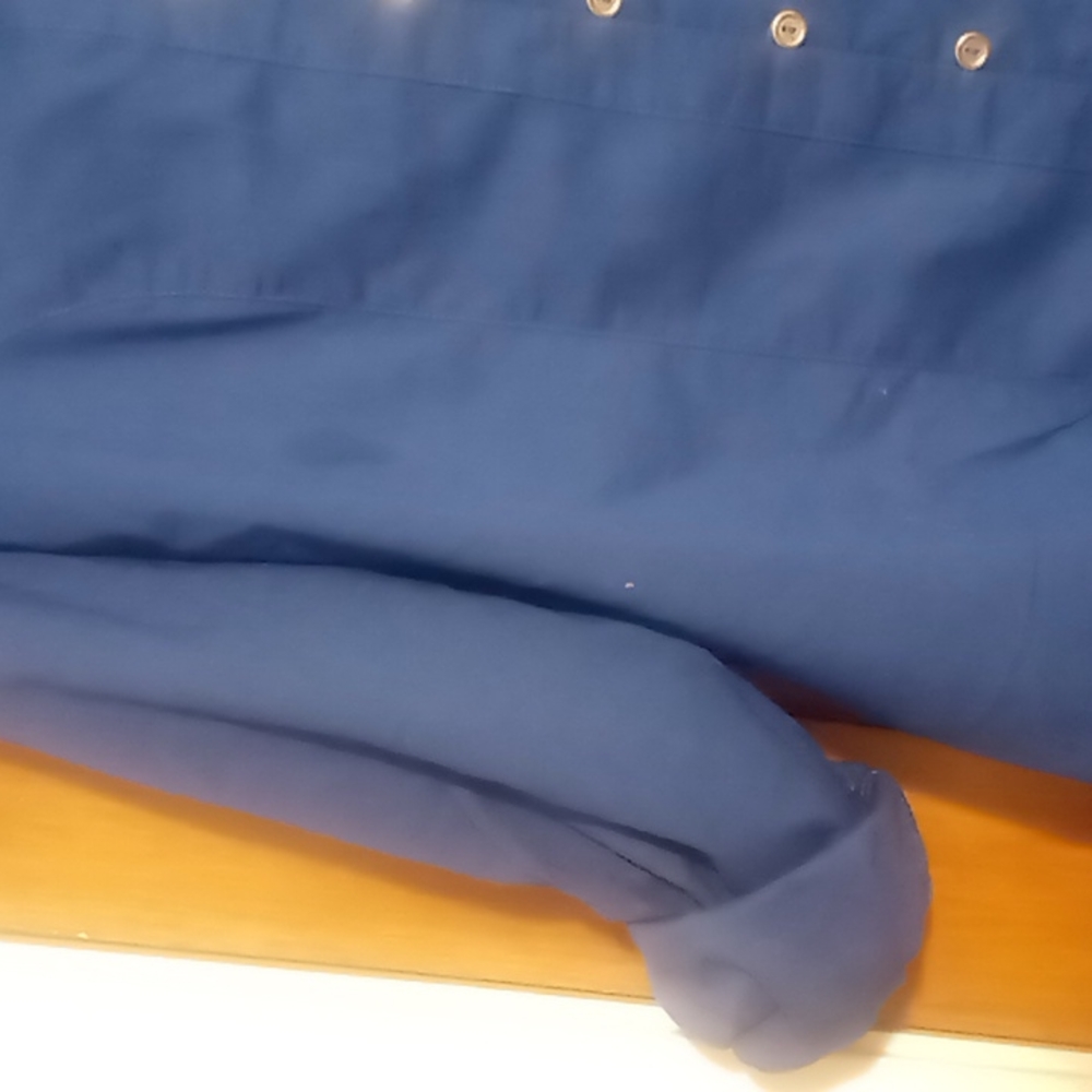 Shirt - Picture 6 of 6